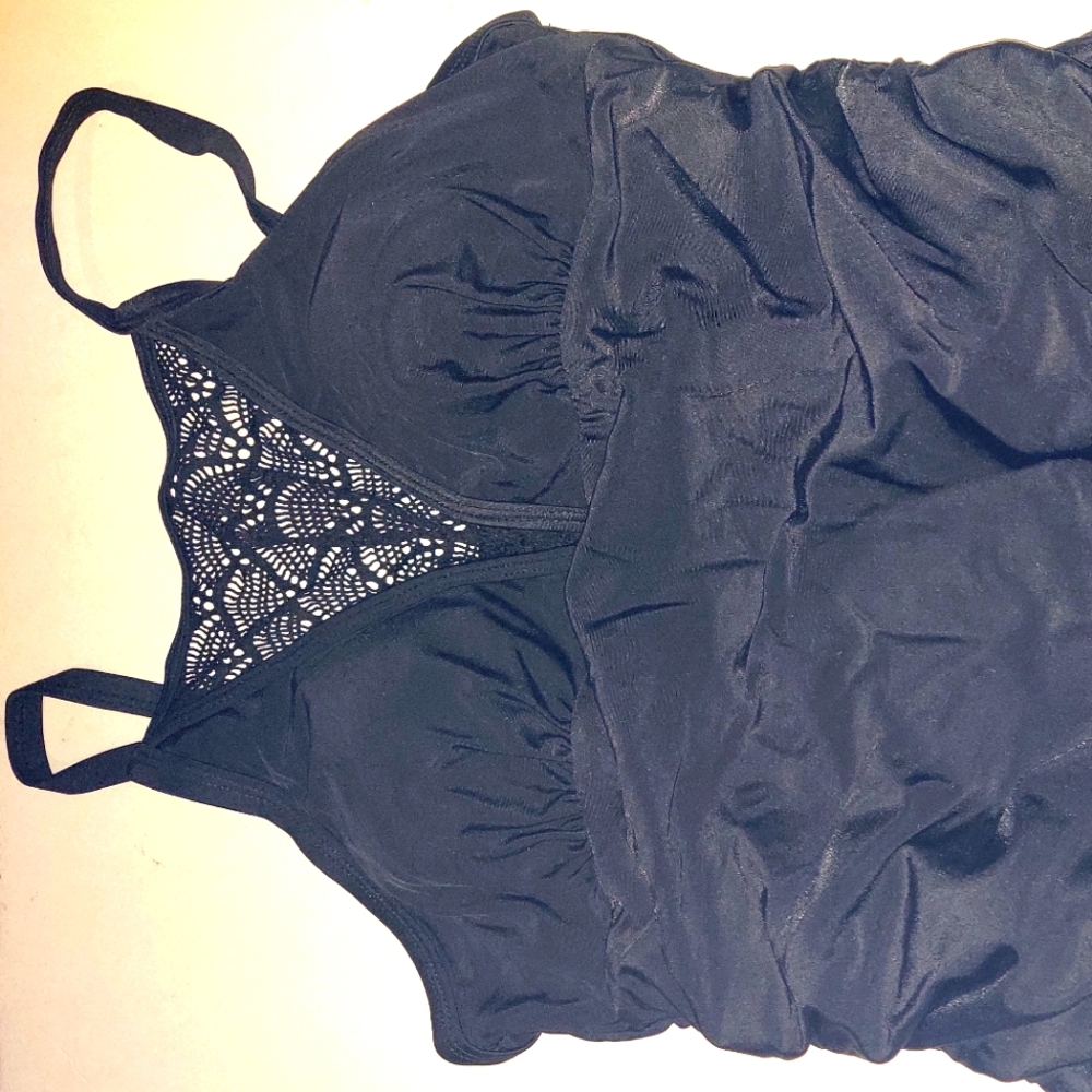 Brand new bathing suits 2 piece